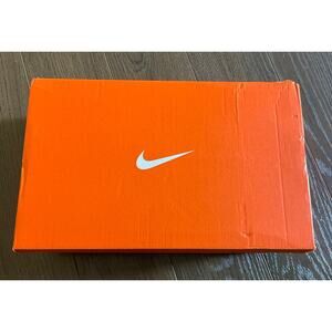 Nike empty shoe‎ box